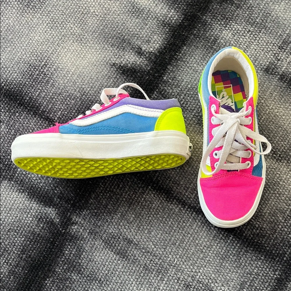Vans Kids Multicolor Sneakers, size 13 - Picture 2 of 5